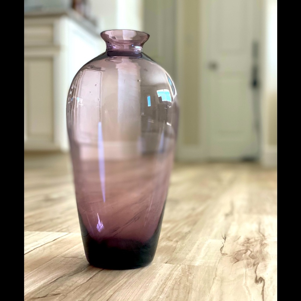 Beautiful lavender glass vase